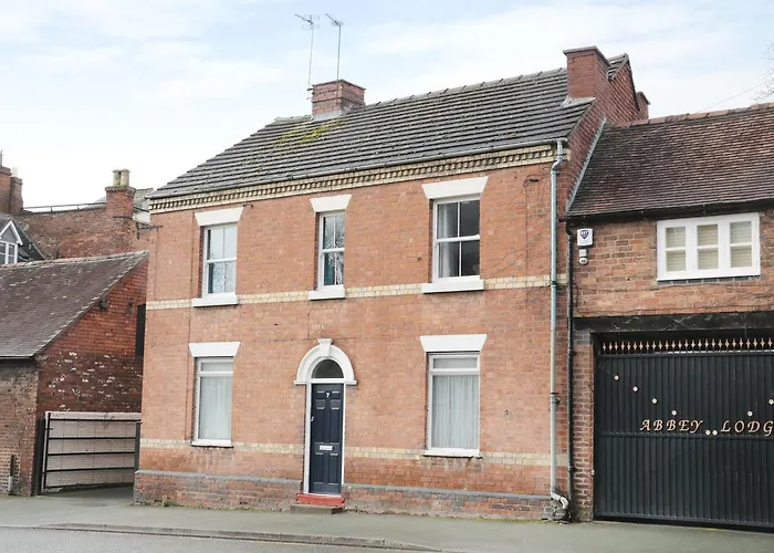 7 Monkmoor Road