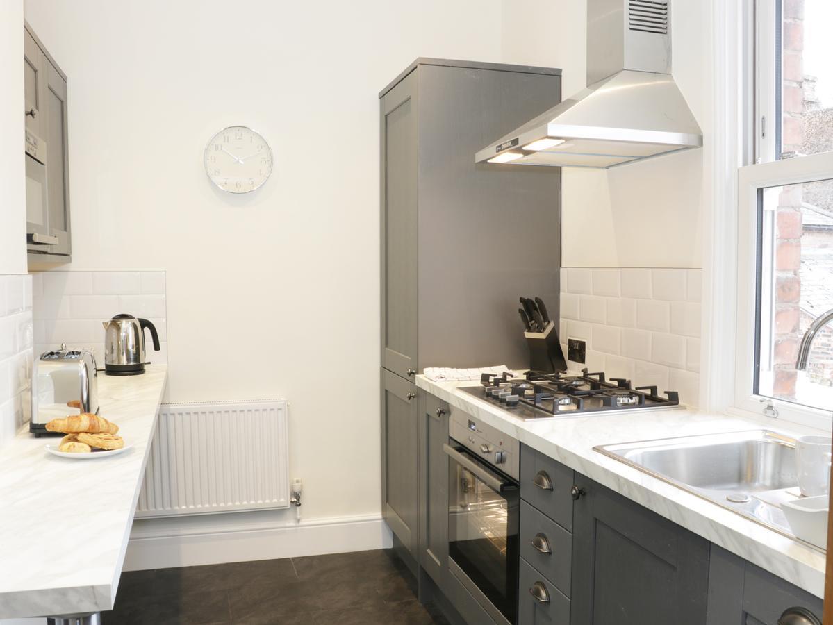 7 Monkmoor Road